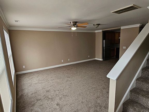 2nd image of 102 Etta Vaughn Ln