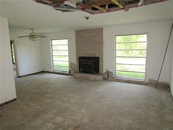 4th image of 14735 Waterway Dr