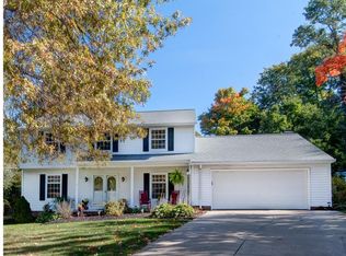 9260 Idlewood Dr, Mentor, OH 44060