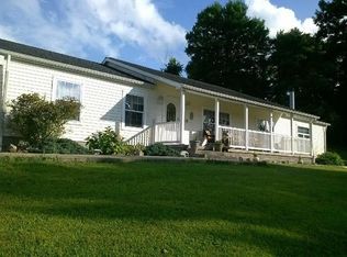 135 Marie Dr, Uniontown, PA 15401