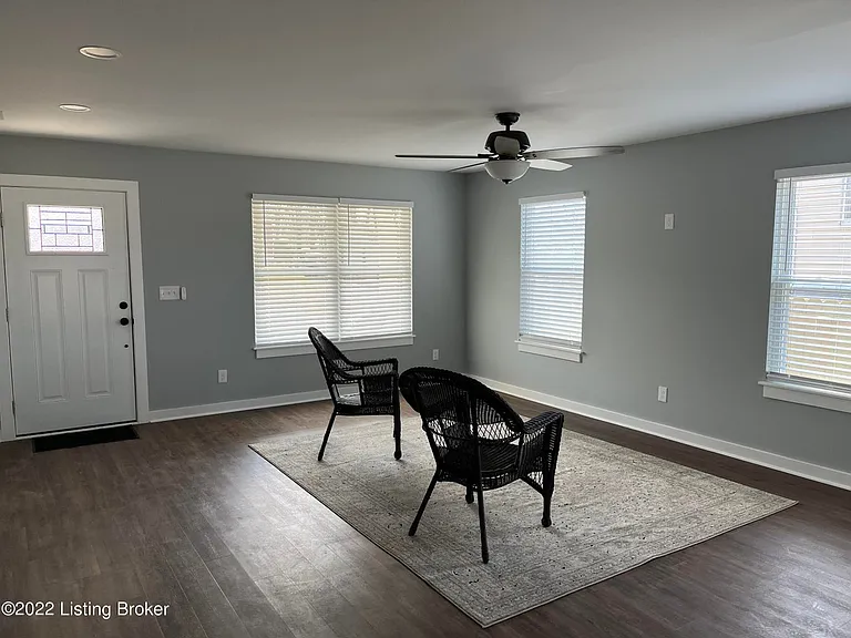 1613 Grove Ave — Photo 20
