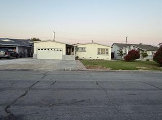 13352 Ontario Dr #B, Garden Grove, CA 92844