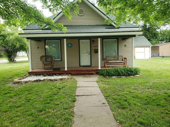 1422 N Hersey Ave, Beloit, KS 67420