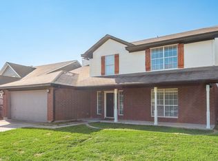 2320 Snowdon Dr, Arlington, TX 76018