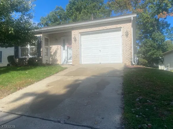 1486 Forelle Ln, Toms River Township, NJ 08755