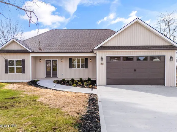1301 Old Red Ln, Sevierville, TN 37876