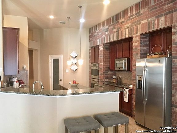 4th image of 209 Trevino Dr