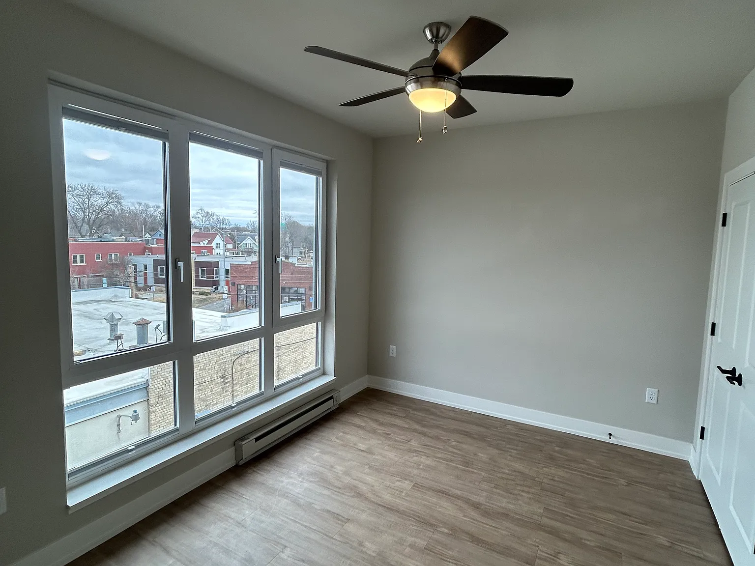 Studio, 502 sqft, $1,199 — Photo 4