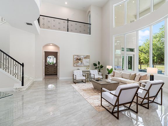 5th image of 16240 Andalucia Lane