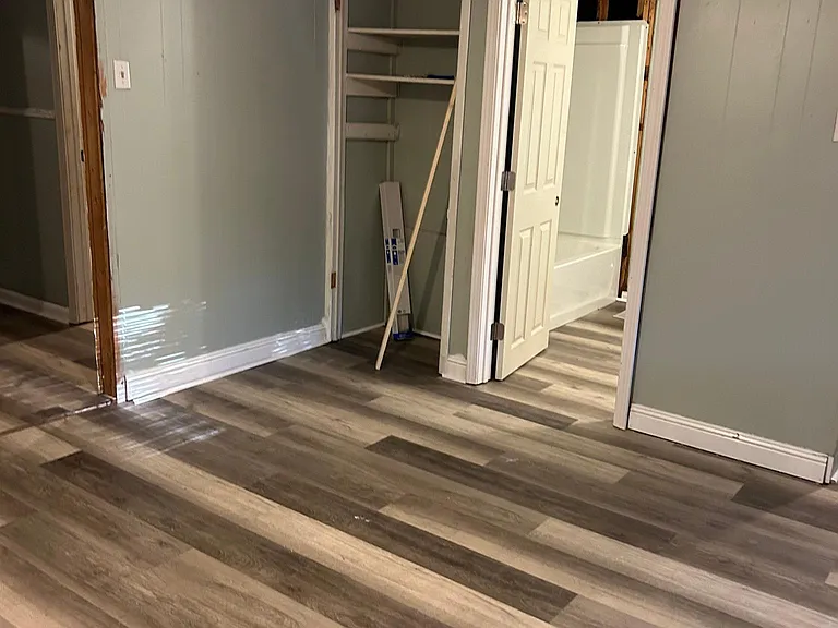205 Evergreen St — Photo 10