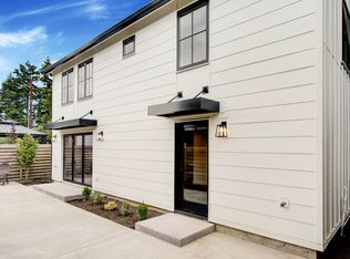 4608 NE 47th St, Seattle, WA 98105