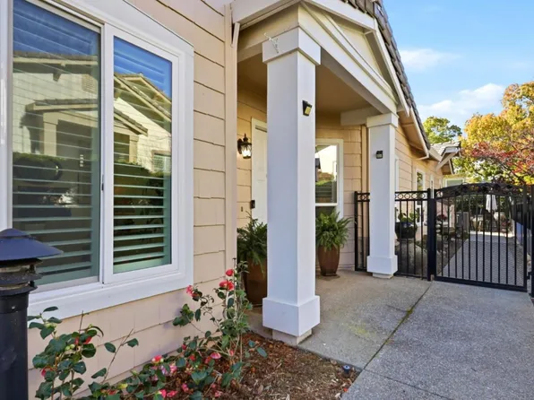 8755 McCarty Ranch Dr, San Jose, CA 95135