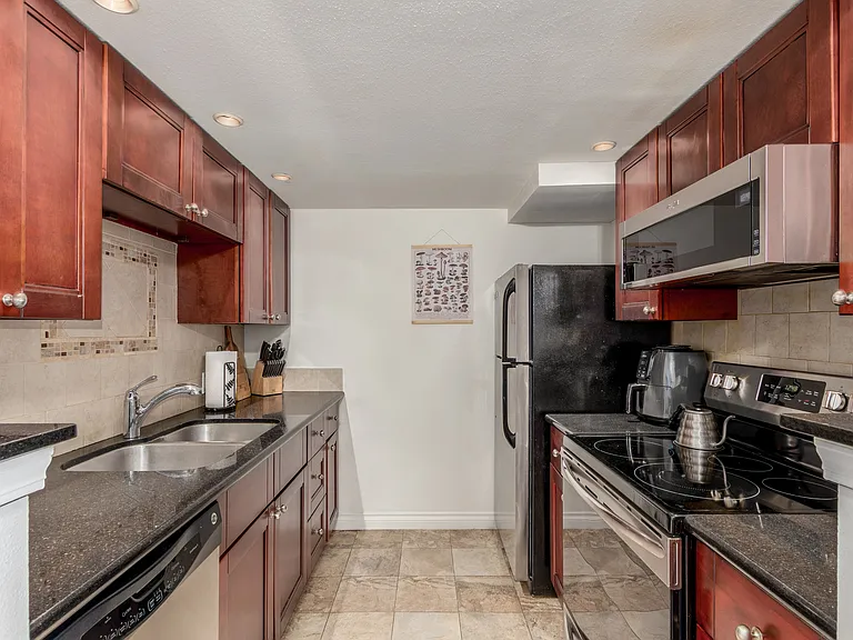 8335 Fairmount Dr #9-104 — Photo 10
