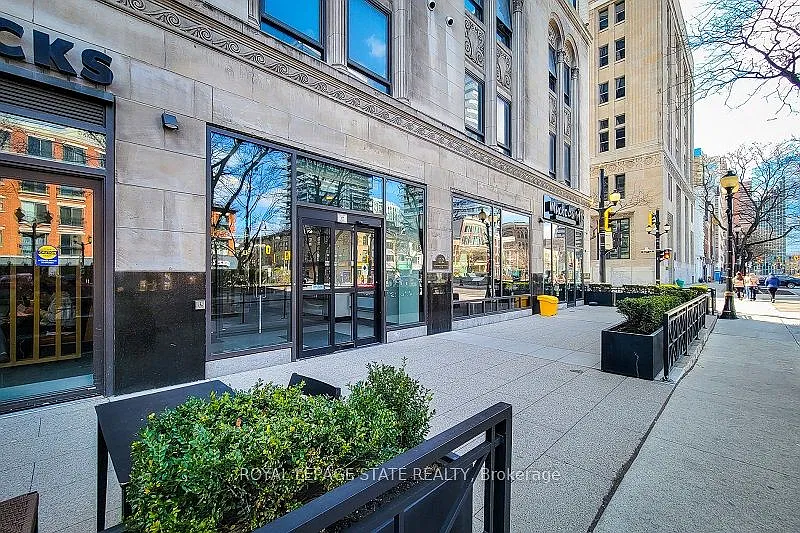 2 bed, $2,900 — Photo 2