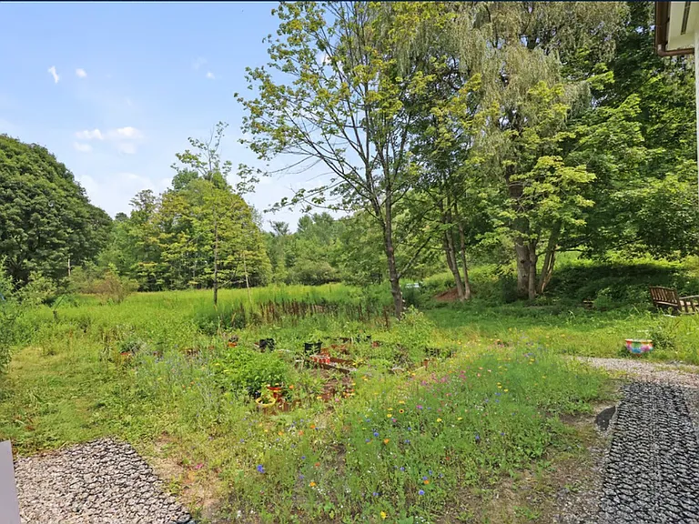 Main St — Photo 33