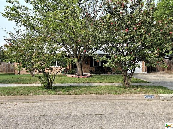 4th image of 1513 Ferndale Dr