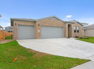 355 Dogvane Cir, Kyle, TX 78640