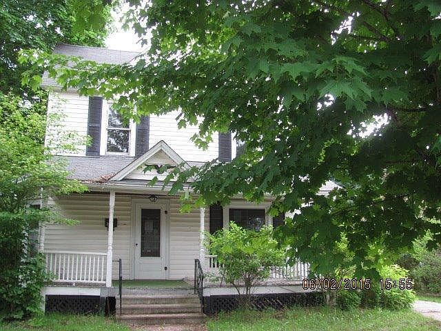 1st image of 33 Fancher Ave