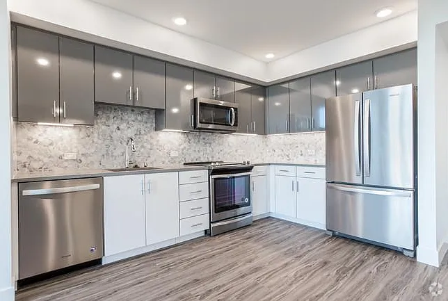 1716 Lofts — Photo 2