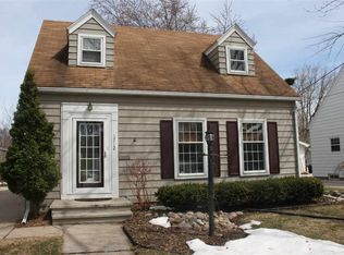 1712 N Harriman St, Appleton, WI 54911