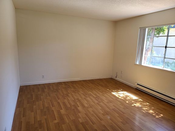 4th image of 1395 Saratoga Ave APT 73