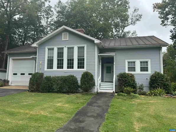 15684 W River Rd, Bremo Bluff, VA 23022