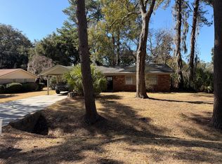 613 Walthour Rd, Savannah, GA 31410