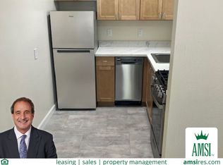 1040 Steiner St #2, San Francisco, CA 94115