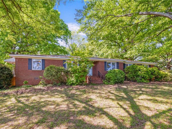1102 Garrison Rd, Anderson, SC 29625