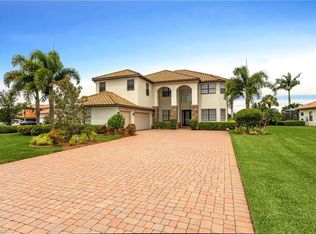 10003 Avalon Lake Cir, Fort Myers, FL 33913