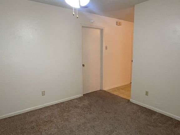 5th image of 403 E Robertson Ave #A