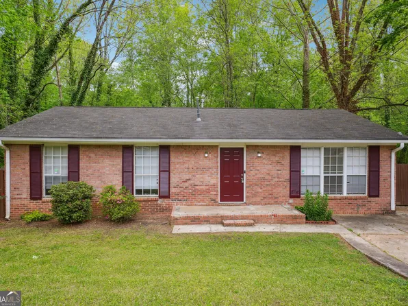 2962 Invermere Woods Ct, Lithonia, GA 30038