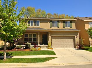 821 E Whisper Cove Rd, Sandy, UT 84094