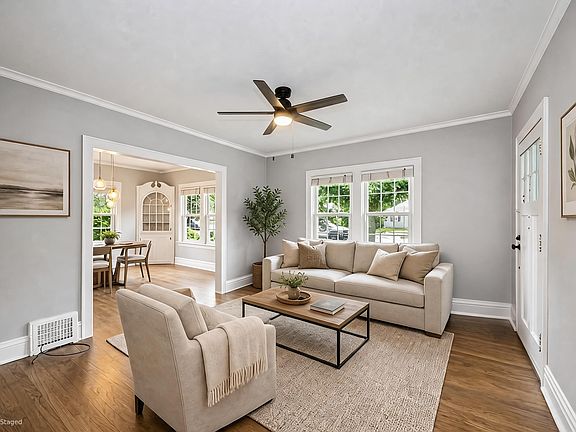 3rd image of 5436 Cumnor Rd