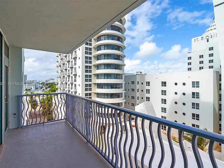 1500 Ocean Dr #707 — Photo 28