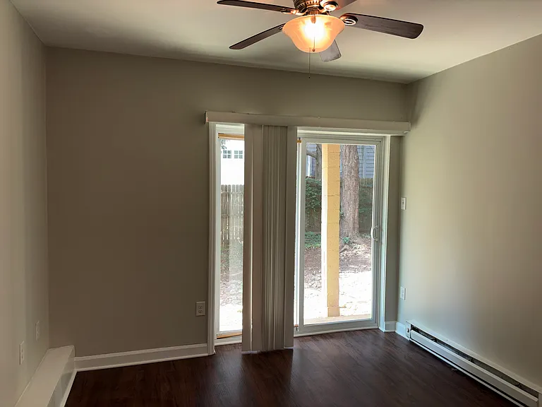 1422 Scales St #H — Photo 18