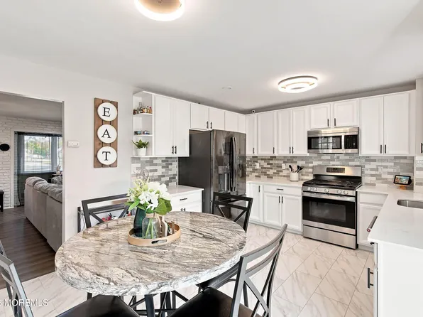 814 Maple Street, Lakehurst, NJ 08733
