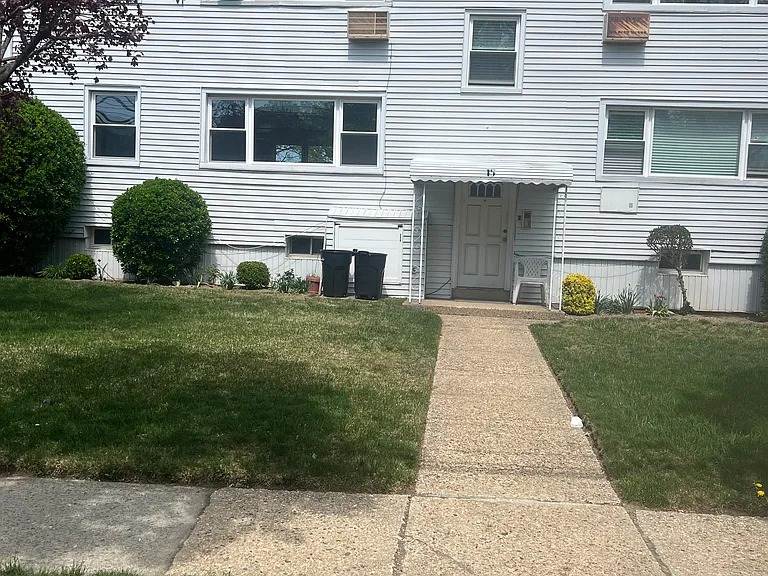 Florence St — Photo 7