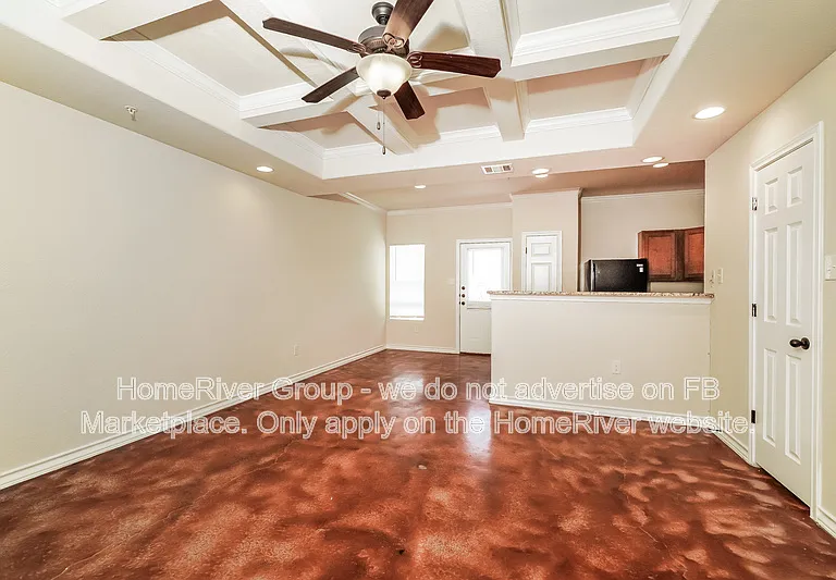 6414 Melanzane Ave #3 — Photo 5