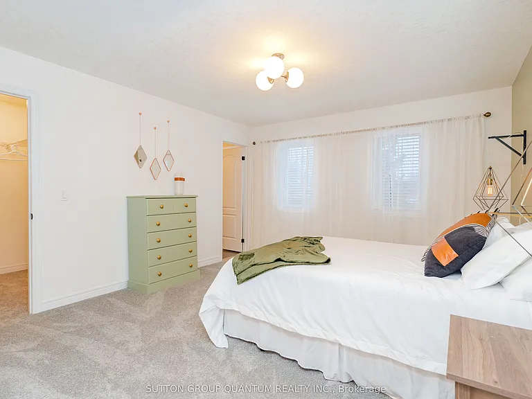 114 Mullin St — Photo 15