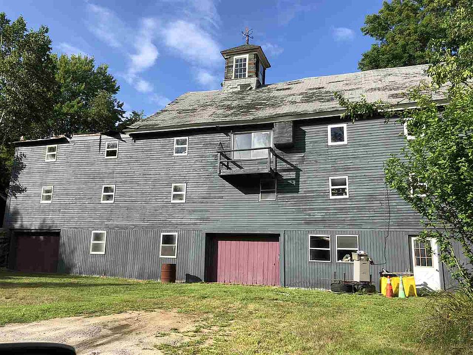 2nd image of 147 Thresher Rd