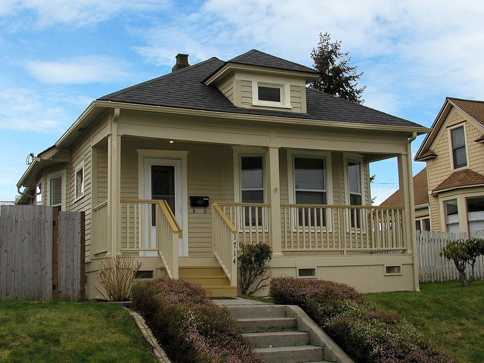 www.LamoureuxRealEstate.com