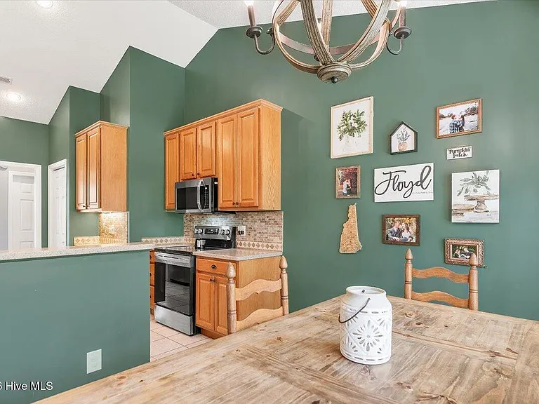 329 Green Links Dr — Photo 17