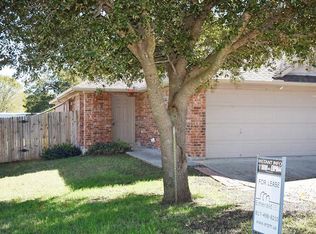 756 Stribling Cir, Azle, TX 76020