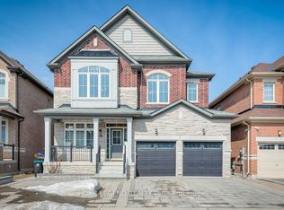 1036 Cole St, Innisfil, ON L9S0J9
