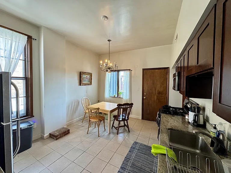 1145 W Webster Ave #3 — Photo 18
