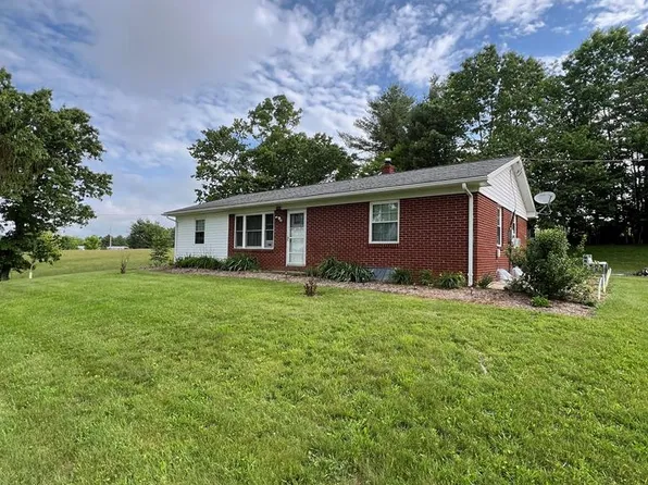 4448 Hebron Rd, Galax, VA 24333