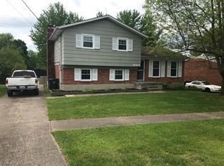 10306 Saint Rene Rd, Jeffersontown, KY 40299