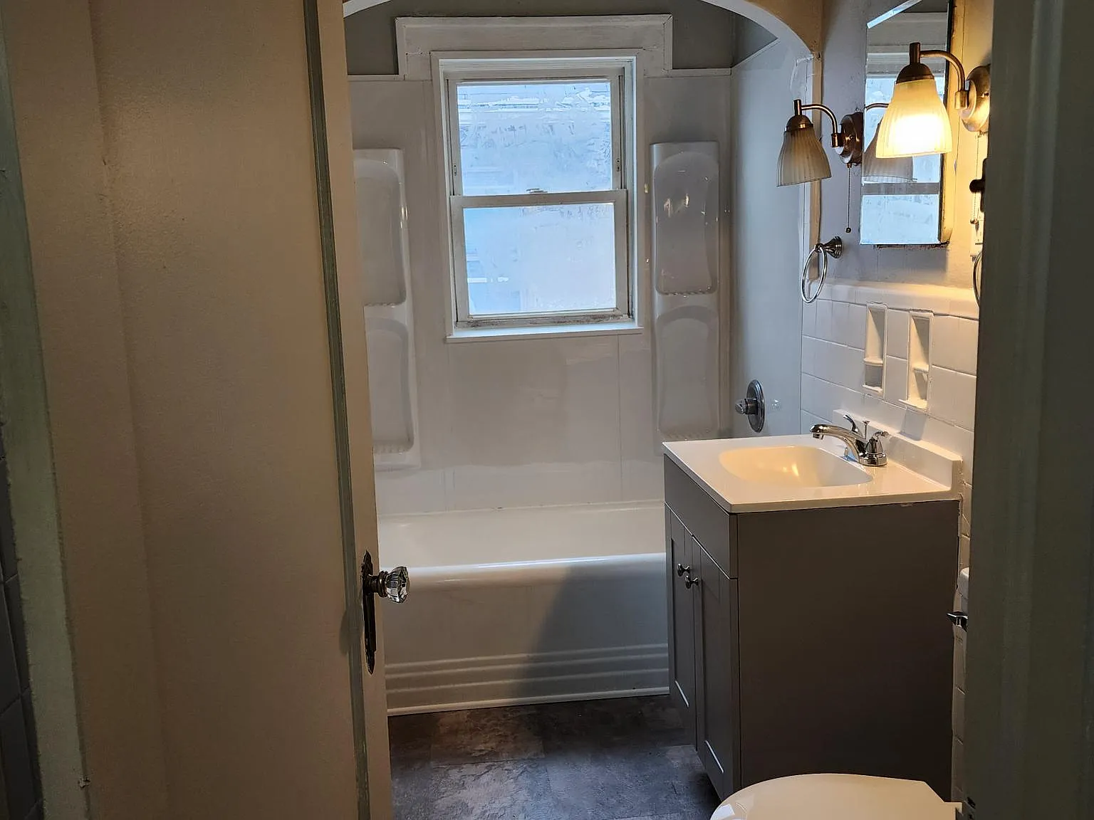 1 bed, 450 sqft, $800 — Photo 3