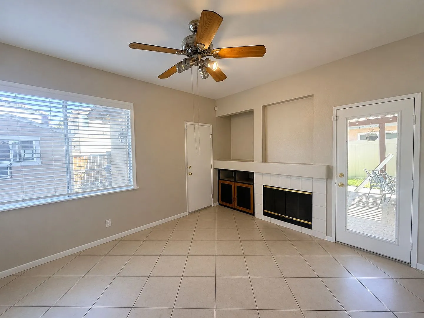 Beautiful and Cozy Home in Temecula — Photo 4